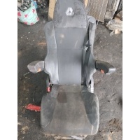 Бардачок Sinotruk Sitrak C7H 2022 WG1662511243