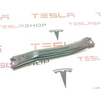 Направляющая шторки багажника (салазки) Tesla Model 3 2019 1098705-00-C