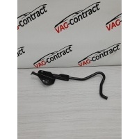 Кронштейн (ударопоглащающая стойка) Volkswagen Passat B6 2008 3C1721913B