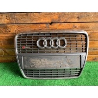 Решетка радиатора Audi A6 C6 (S6,RS6) 2005 4F0853651