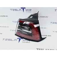 Фонарь задний правый Tesla Model Y 2021 1502087-00