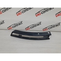 Накладка повторителя поворота в бампер Volkswagen Passat B6 2008 3C0807717A
