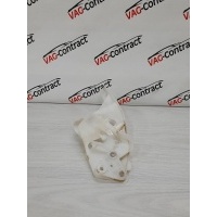 Кронштейн замка двери Volkswagen Passat B6 2008 3C4839767B