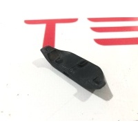 Заглушка Tesla Model X 2019 1053928-00-C,1495828-00-A