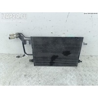 Радиатор охлаждения (конд.) Audi A4 B5 (1994-2001) 1998 8D0260401E