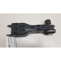 Рычаг задний нижний левый передний Land Rover Discovery Sport 2014 LR097278