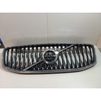 Решетка радиатора Volvo XC60 2017 31457465