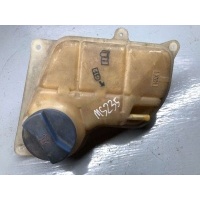 Бачок расширительный Volkswagen Passat B5 1999 8D0121403J