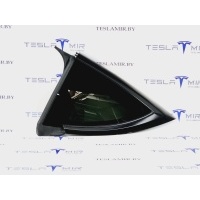 Стекло кузовное боковое левое Tesla Model Y 2021 1495740-00