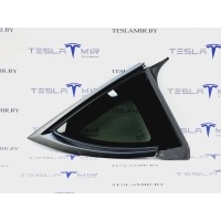 Стекло кузовное боковое правое Tesla Model Y 2021 1495741-00