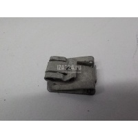 Скоба крепежная Mercedes Benz W215 CL coupe (1999 - 2006) 0049943145