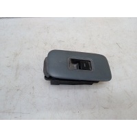 Кнопка стеклоподъемника Nissan Maxima A32 1997 2543140U01