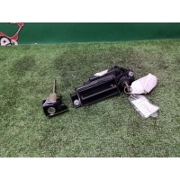 Личинки Mercedes-Benz CLS W219 2005 A2037500893