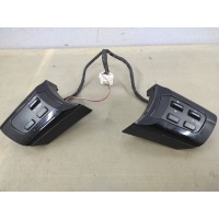 кнопки управления на руле Mazda CX-7 2008 EG28664M0