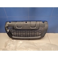 Решётка в бампер центральная Renault Duster 2010- STRND1000GF0TW