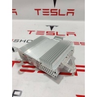 Усилитель музыкальный Tesla Model S 2-й рест. 2021 1490471-00-C