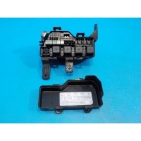 Блок предохранителей под капотом Hyundai Starex H1 - Grand Starex 2007-2021 914014H275