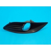Решетка переднего бампера правая Ford Focus 2 2005-2011 1528560