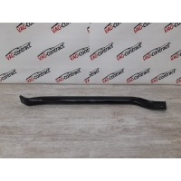 Распорка кузова Audi Q5 2009 8R0805620B