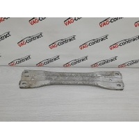 Усилитель пола Audi Q5 2009 8R0804813