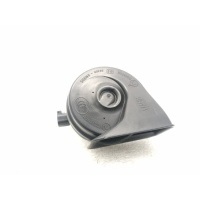 Звуковой сигнал (клаксон) Volvo V40 31283384