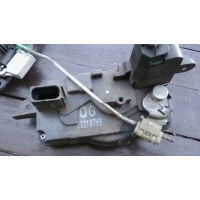 Замок дверь правая передняя opel zafira b 13210749 astra h