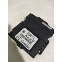 Блок управления кпп audi q7 09d927750dg