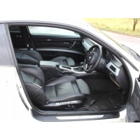 Уплотнитель дверь правая передняя bmw e92
