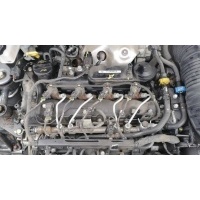 Kia sportage iii hyundai ix35 2.0 crdi двигатель d4ha голый