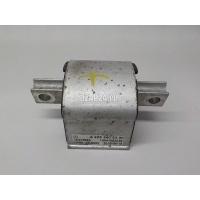 Опора КПП Mercedes Benz W213 E-Klasse 2016 2052405300