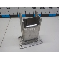 Кронштейн усилителя переднего бампера левый VAG Macan 2013 8R0807133
