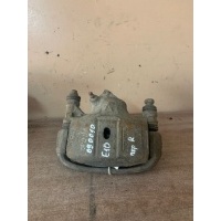 Суппорт правый Corolla E10 Toyota 4775012451 4775012451
