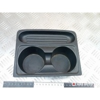 Подстаканник Mitsubishi Montero 3 2004 MR444930,MR550699
