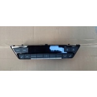 Audi a3 8y панель кондиционера 8y0820043a оригинал
