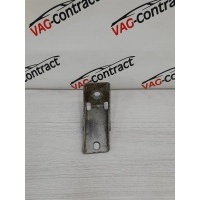 Кронштейн тоннеля Audi Q5 2009 8R0804367A