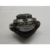 Подушка крепления КПП Audi A6 C5 (1997-2005) 2000 4B0399151S