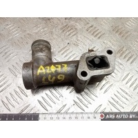 Фланец (тройник) системы охлаждения Mitsubishi Montero 3 2001 ME190410,ME202052