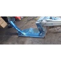 Порог правый Volkswagen Polo 4 2006