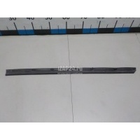 Уплотнитель двери Renault Kangoo (2003 - 2008) 7700303116