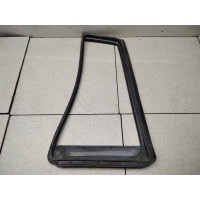 Уплотнитель стекла двери задней левой renault Koleos (HY0) 2007-2016 82221JY00A