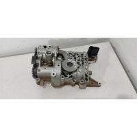 Насос масляный Volkswagen Jetta 2008 06D103295R