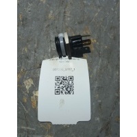 Электрическая розетка 12V/24V SCANIA 1905600 1905600
