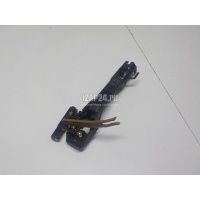 Кронштейн ручки Toyota RX 300/330/350/400h (2003 - 2009) 692040E010