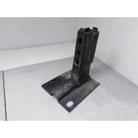 Кронштейн заднего бампера Audi 100 C4 1991-1994 4A0807331A