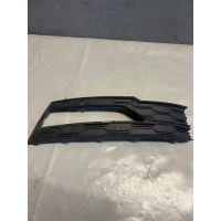 Решётка правый бампера skoda октавия iv 5e3807682c