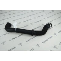 Патрубок интеркулера (4.4L DOHC DITC V8 Diesel) Land Rover Range Rover 30DDTX L405 2012 LR060680