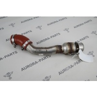 Патрубок интеркулера (4.4L DOHC DITC V8 Diesel) RH Land Rover Range Rover 30DDTX L405 2012 LR056348