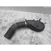 Гофра инжектора Volkswagen Golf-3 1994 030129654d