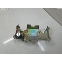 Личинка замка Перед. R Opel Astra F 1994