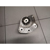 Лапа опора моста audi a8 d3 4e0599133c